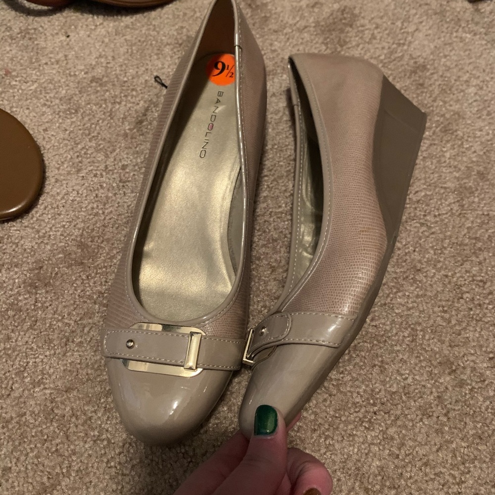 Bandolino wedges